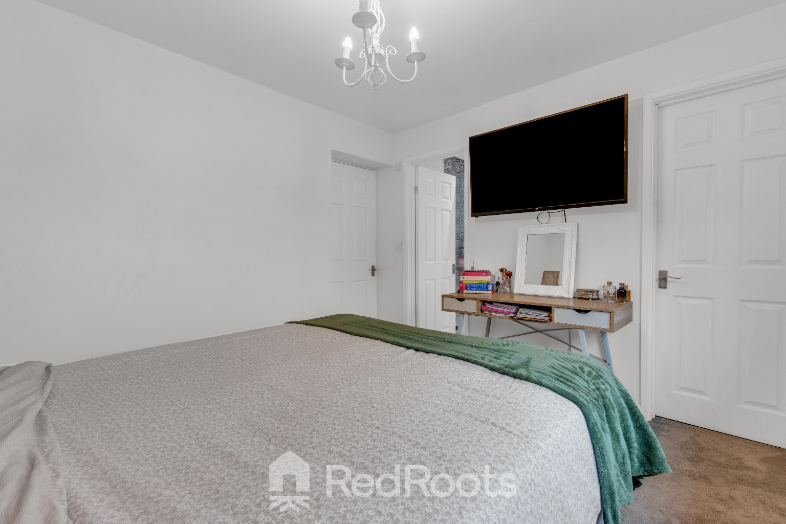 4 bed semi-detached house for sale in North End Drive, Harlington, Doncaster, DN5 - Property Image 24