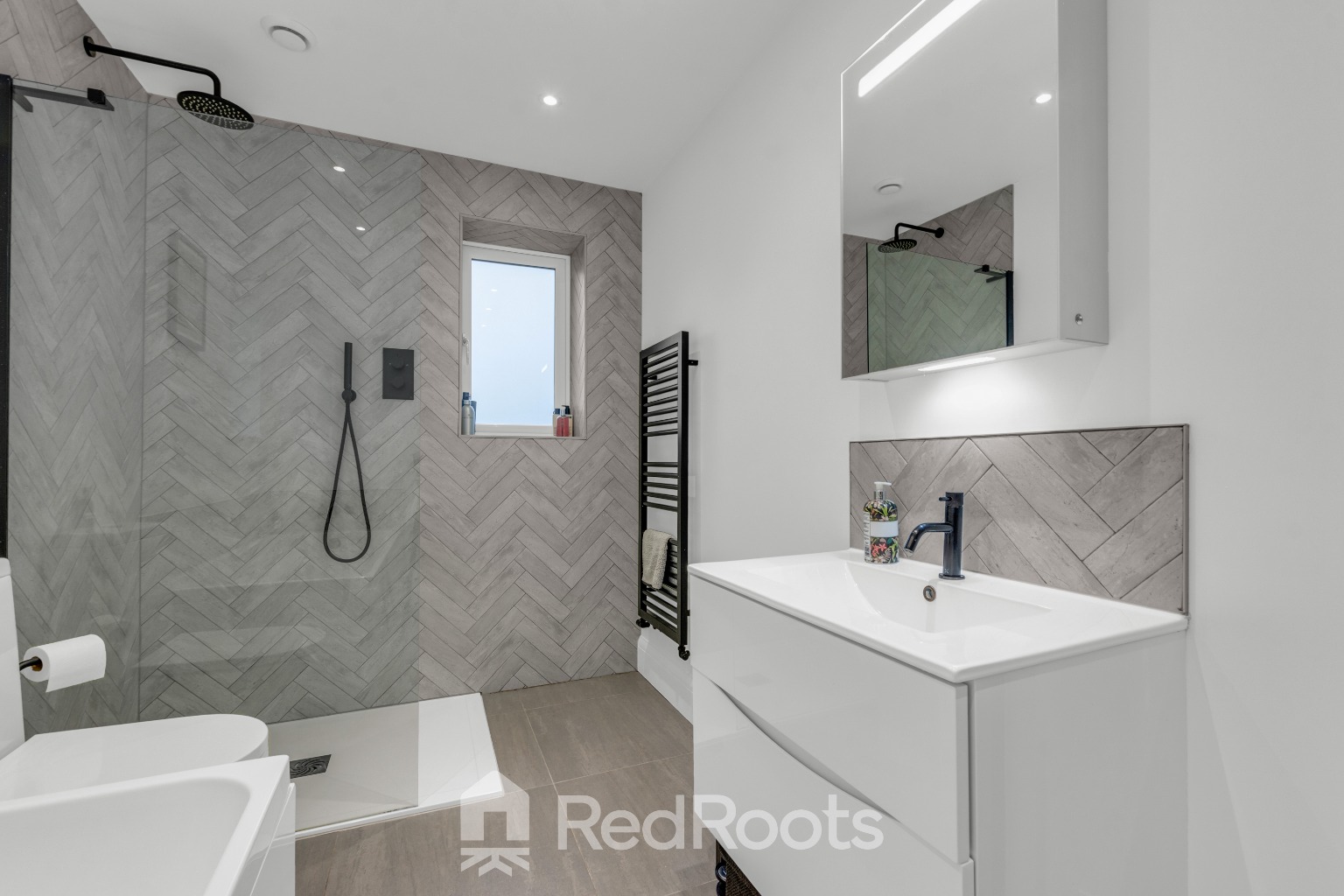 4 bed detached house for sale in Woodview, Sprotbrough, Doncaster, South Yorkshire, DN5  - Property Image 29