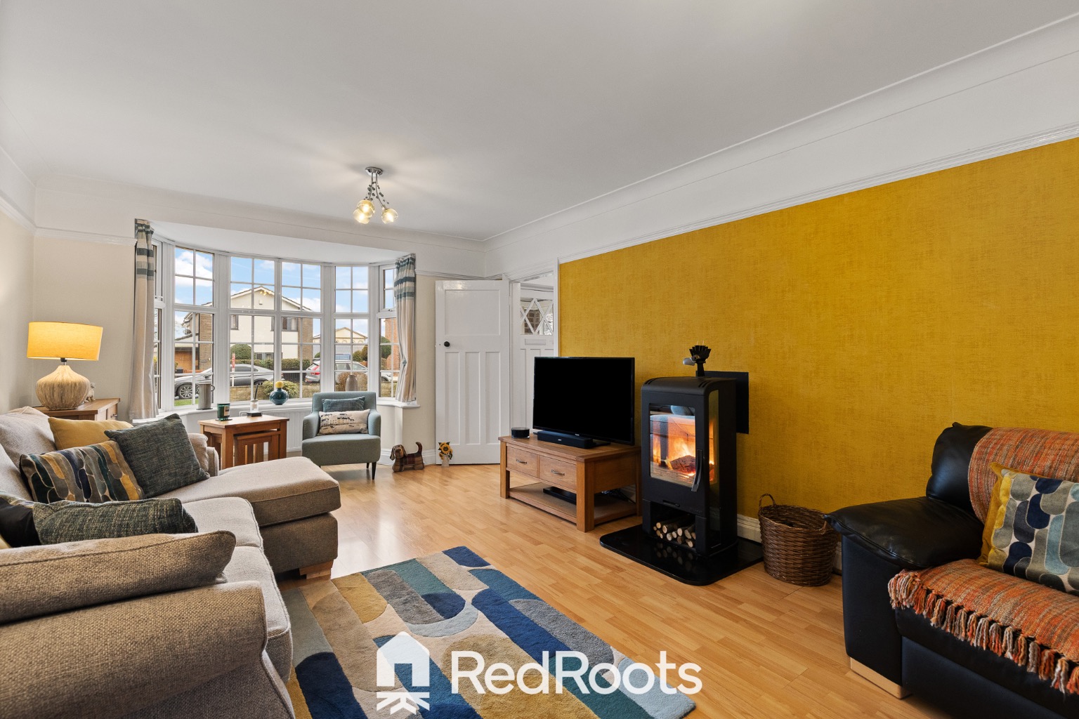 4 bed semi-detached house for sale in The Rigg, Park Drive, Sprotbrough, Doncaster, South Yorkshire, DN5  - Property Image 4