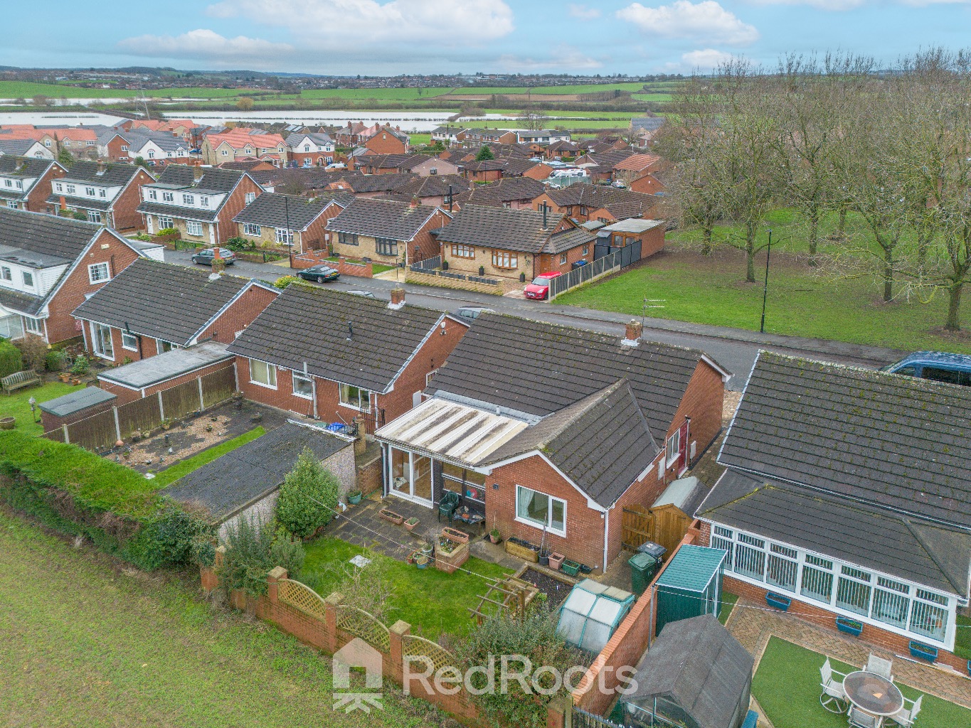 3 bed detached bungalow for sale in Crane Moor Close, Harlington, Doncaster, DN5 - Property Image 16