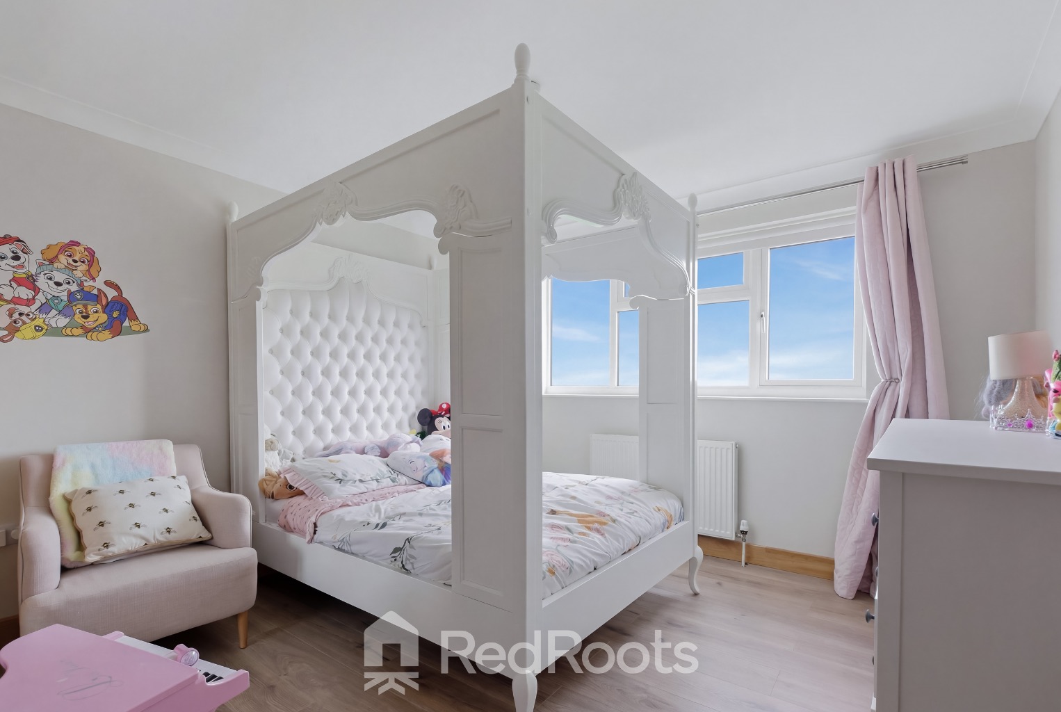 5 bed detached house for sale in Peters Close, Upton, Pontefract, West Yorkshire, WF9  - Property Image 15