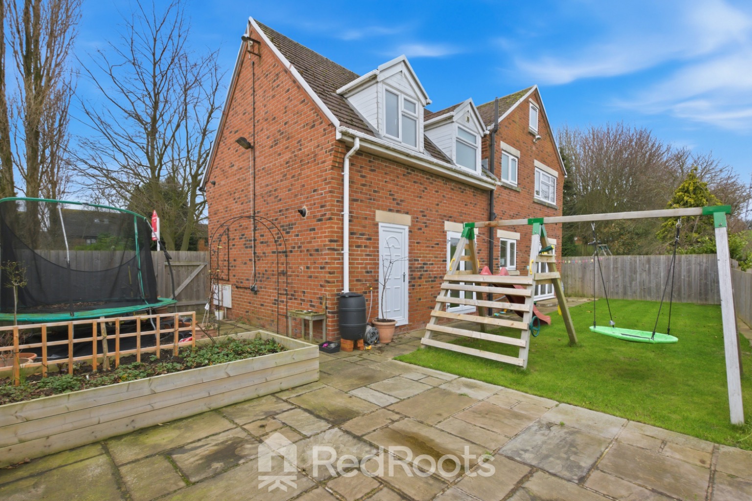 5 bed detached house for sale in Peters Close, Upton, Pontefract, West Yorkshire, WF9  - Property Image 35