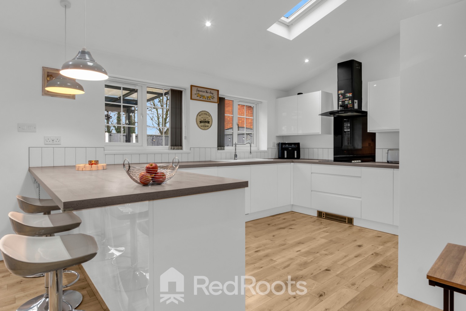 5 bed detached house for sale in Fossard Way, Scawthorpe, Doncaster, South Yorkshire, DN5  - Property Image 24