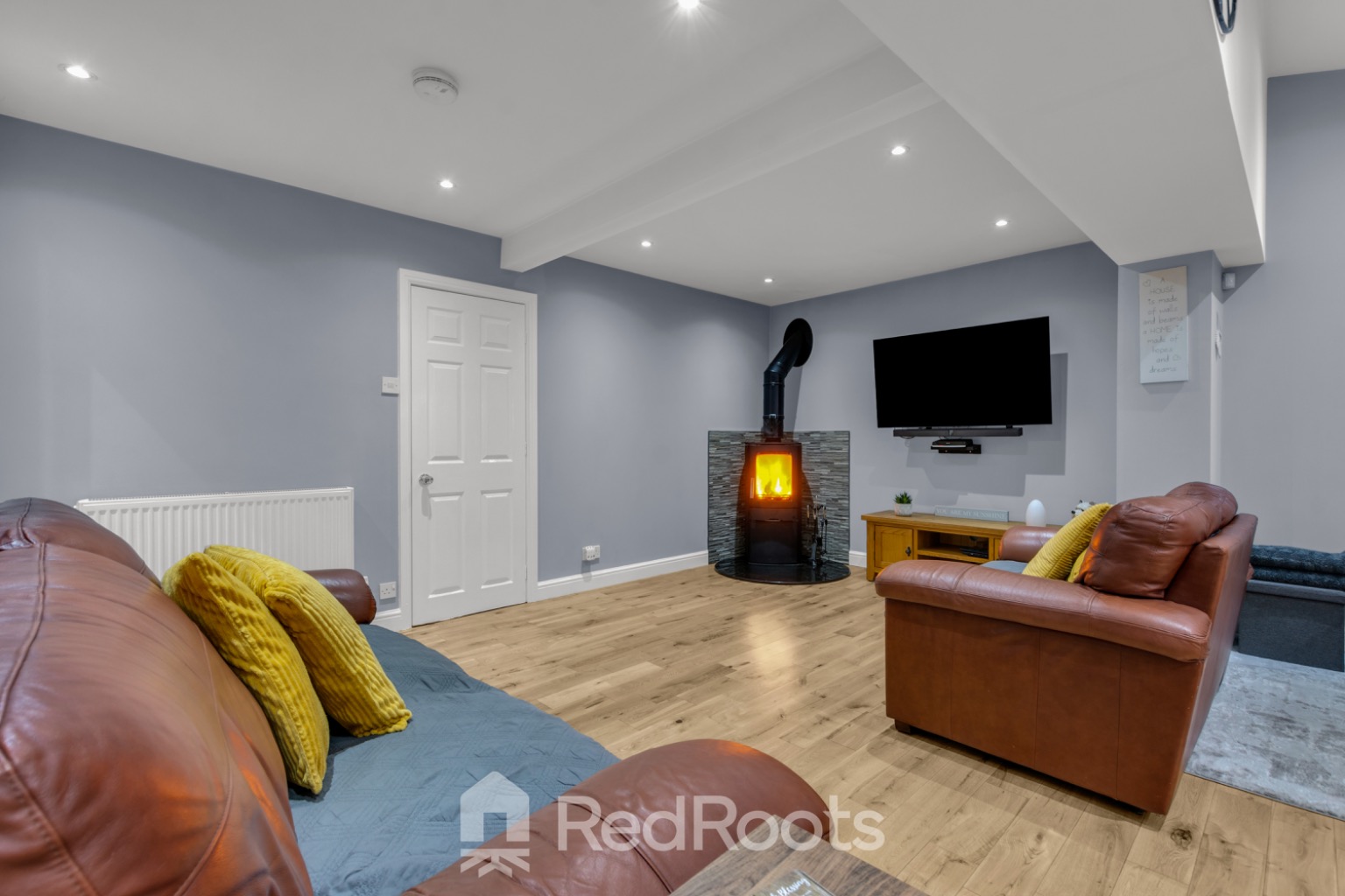 5 bed detached house for sale in Fossard Way, Scawthorpe, Doncaster, South Yorkshire, DN5  - Property Image 35