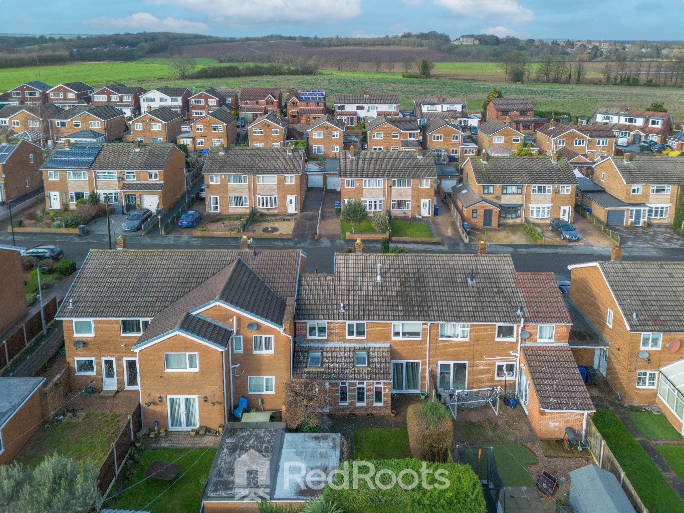 4 bed semi-detached house for sale in Hills Close, Sprotbrough, Doncaster, DN5  - Property Image 3