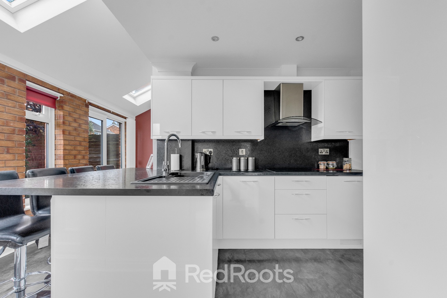 4 bed semi-detached house for sale in Hills Close, Sprotbrough, Doncaster, DN5  - Property Image 19