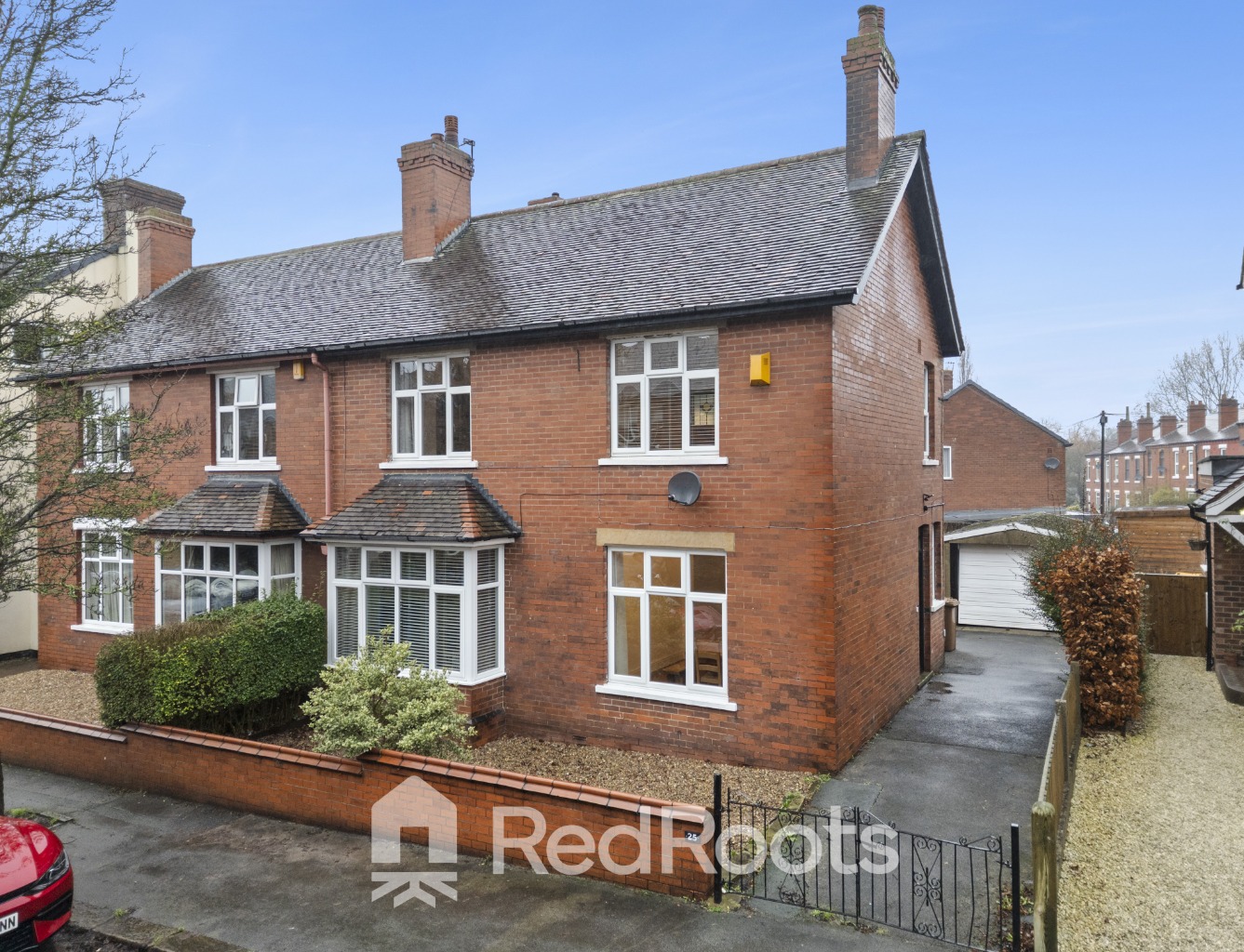 4 bed semi-detached house for sale in Oxford Road, St John's  - Property Image 1