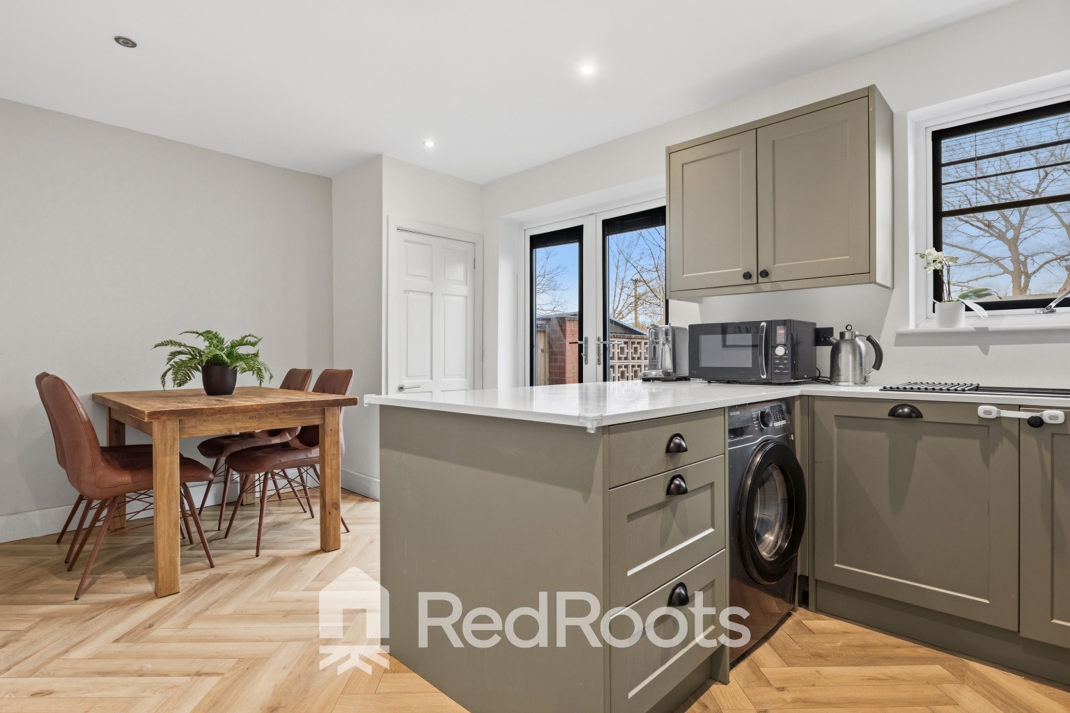 3 bed terraced house for sale in Barnes Avenue, Wrenthorpe  - Property Image 4