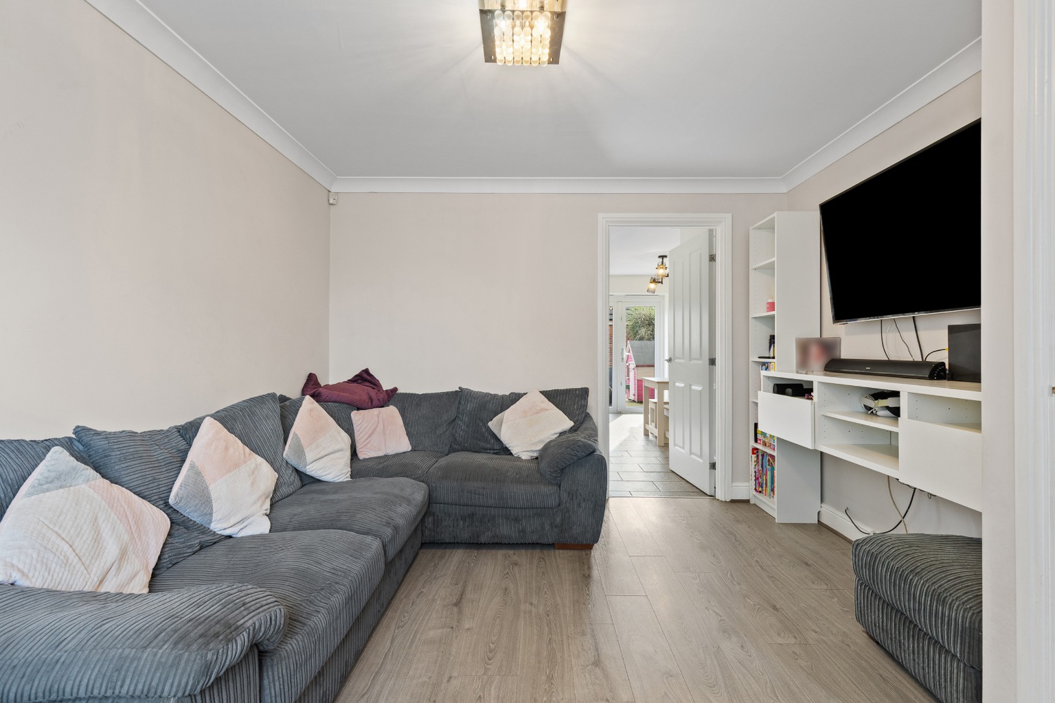 3 bed link detached house for sale in Carr House Road, Hyde Park, Doncaster, South Yorkshire, DN4 5ER - Property Image 5