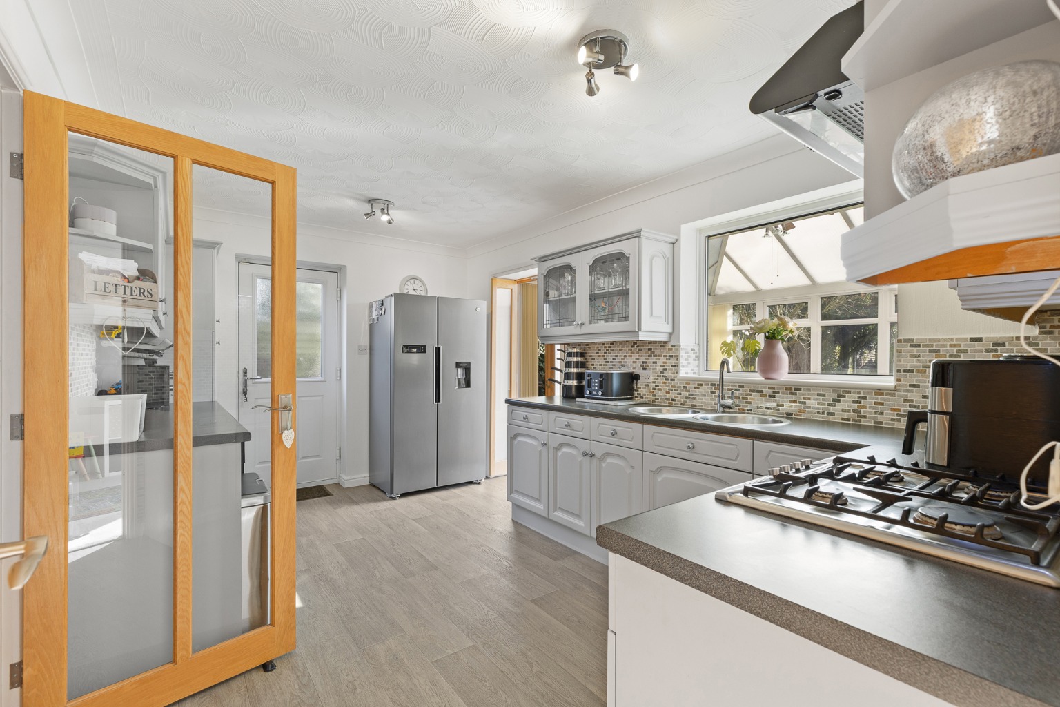 4 bed detached house for sale in Greenwood Avenue, Balby, Doncaster, South Yorkshire, DN4 0XE  - Property Image 8