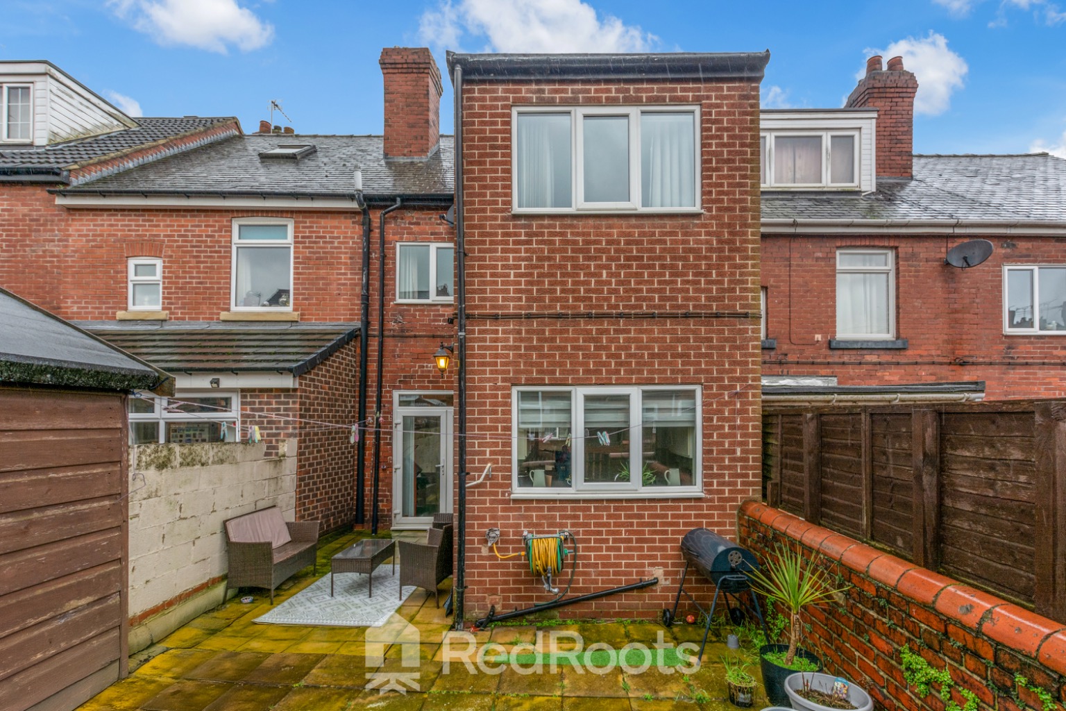 4 bed terraced house for sale in South Elmsall, Pontefract, West Yorkshire, WF9 - Property Image 18