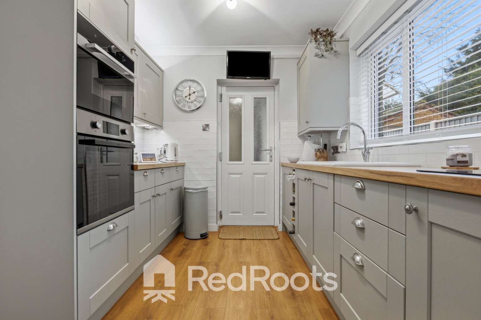 3 bed semi-detached house for sale in Gurth Avenue, Edenthorpe, Doncaster DN3 - Property Image 8