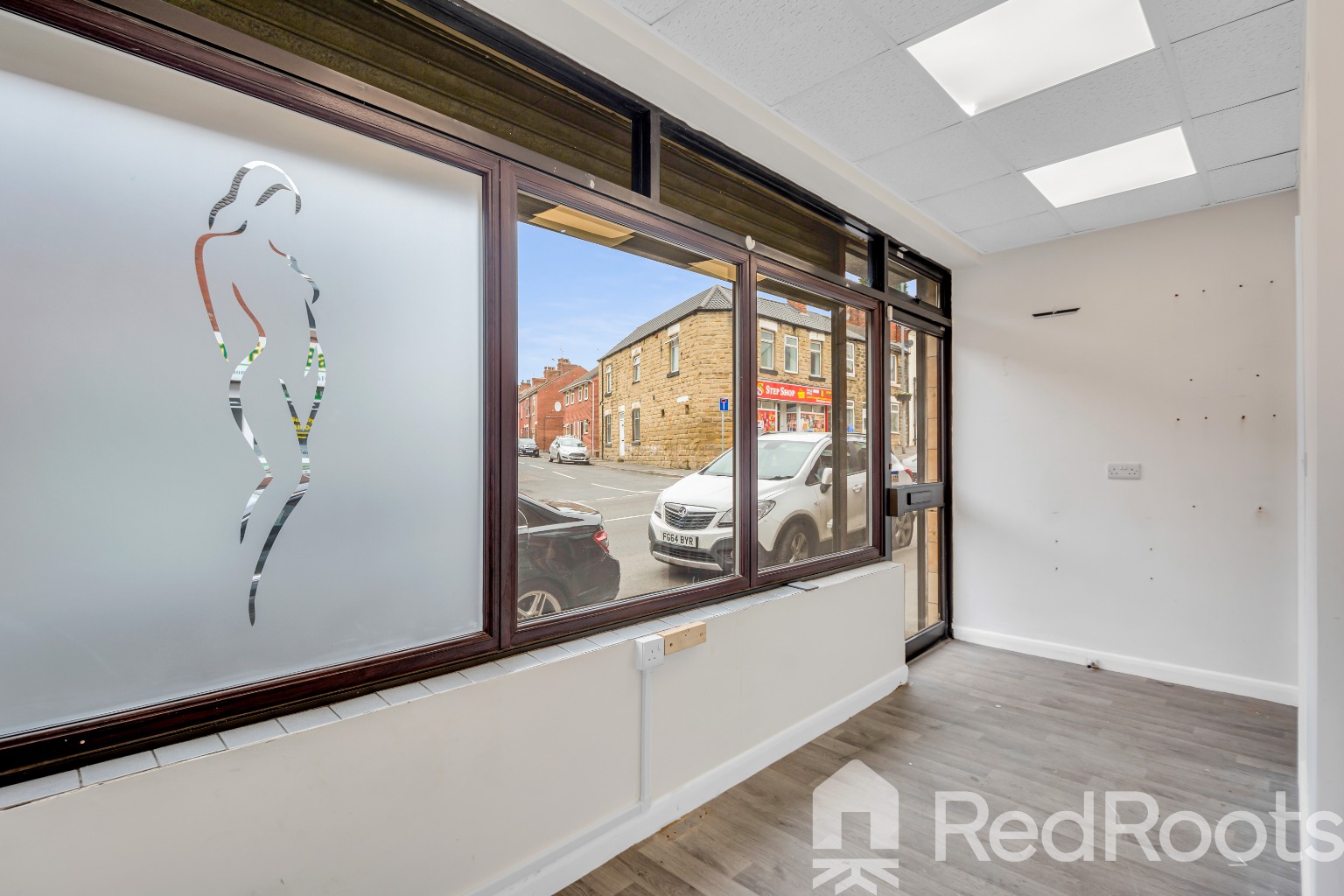 2 bed commercial property to rent in Kirkby Road, Hemsworth, Pontefract, West Yorkshire, WF9 - Property Image 7