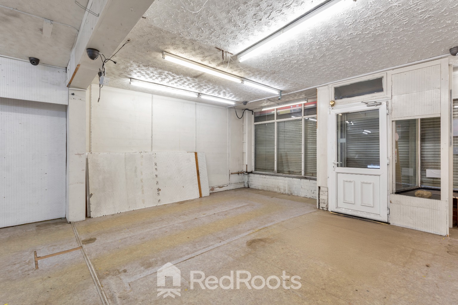 Commercial property to rent in 41A Kirkby Road, Hemsworth, Pontefract, West Yorkshire, WF9  - Property Image 8