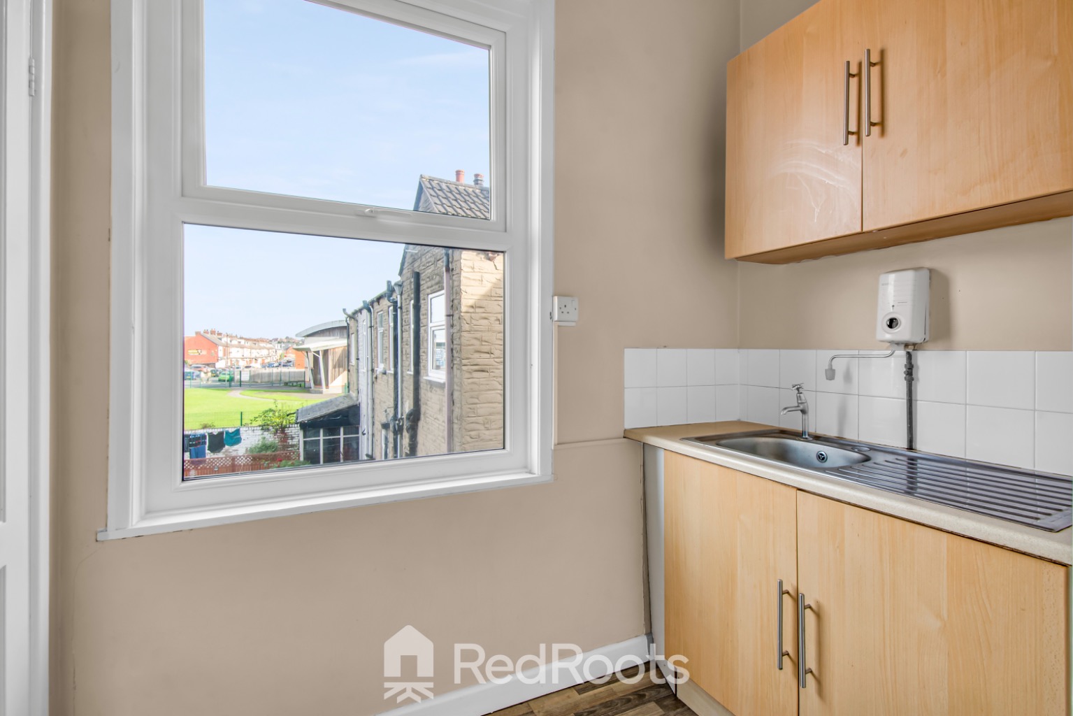 Commercial property to rent in Station Lane, Featherstone, Pontefract, West Yorkshire, WF7  - Property Image 12