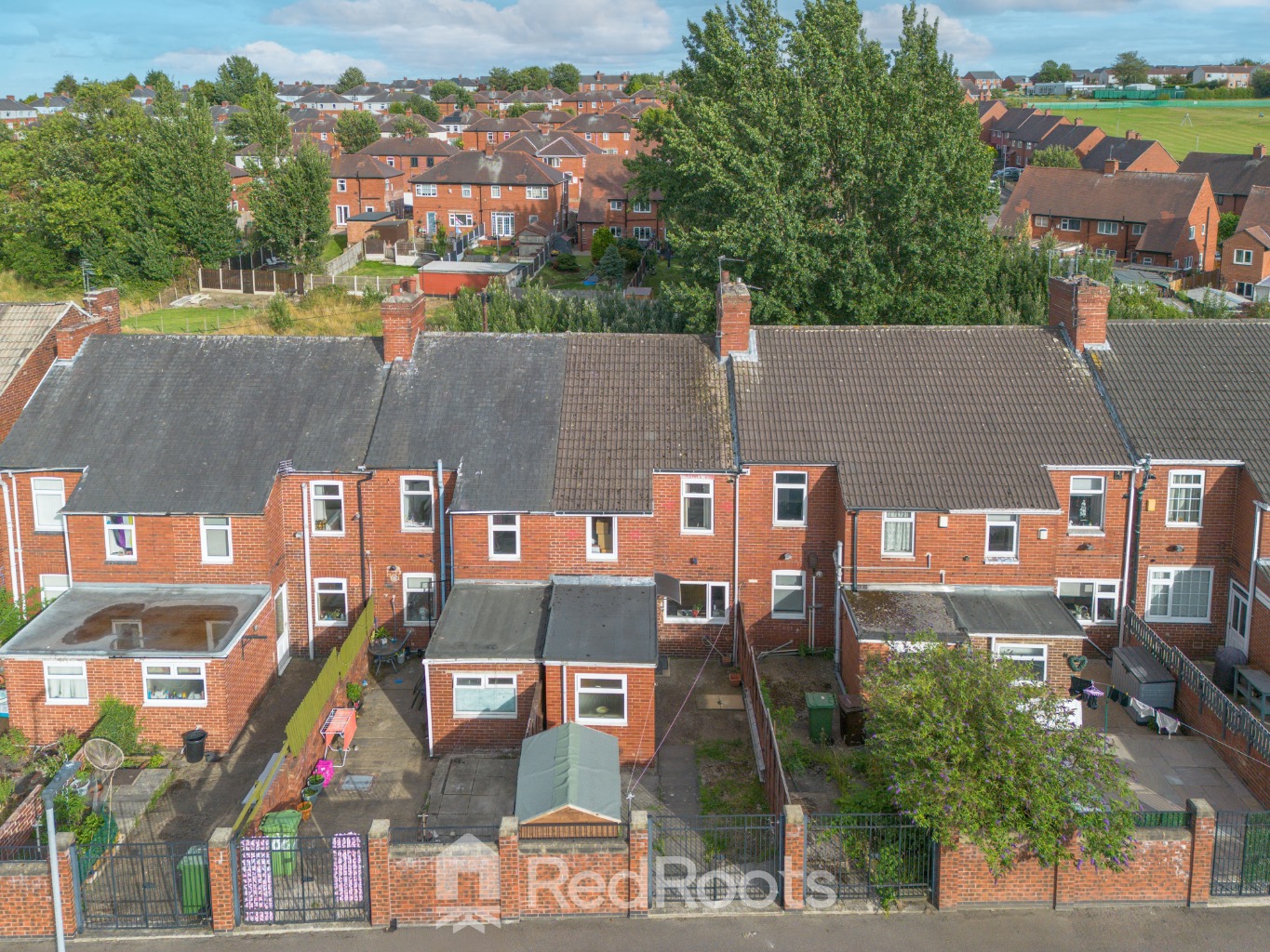 3 bed terraced house for sale in Langthwaite Lane, South Elmsall, Pontefract, West Yorkshire, WF9  - Property Image 17