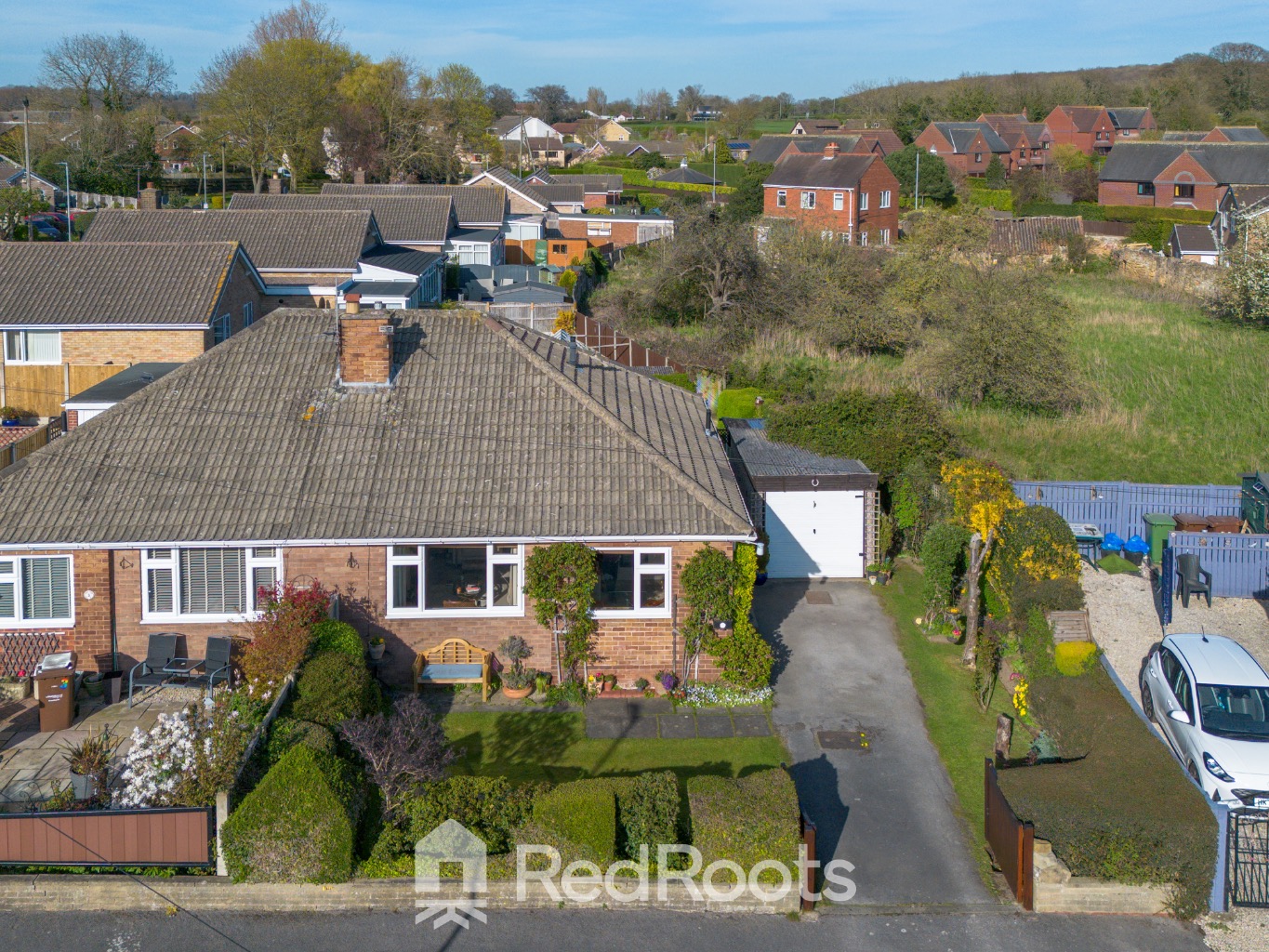 2 bed semi-detached bungalow for sale in Thorpe Audlin, Pontefract, West Yorkshire, WF8  - Property Image 25