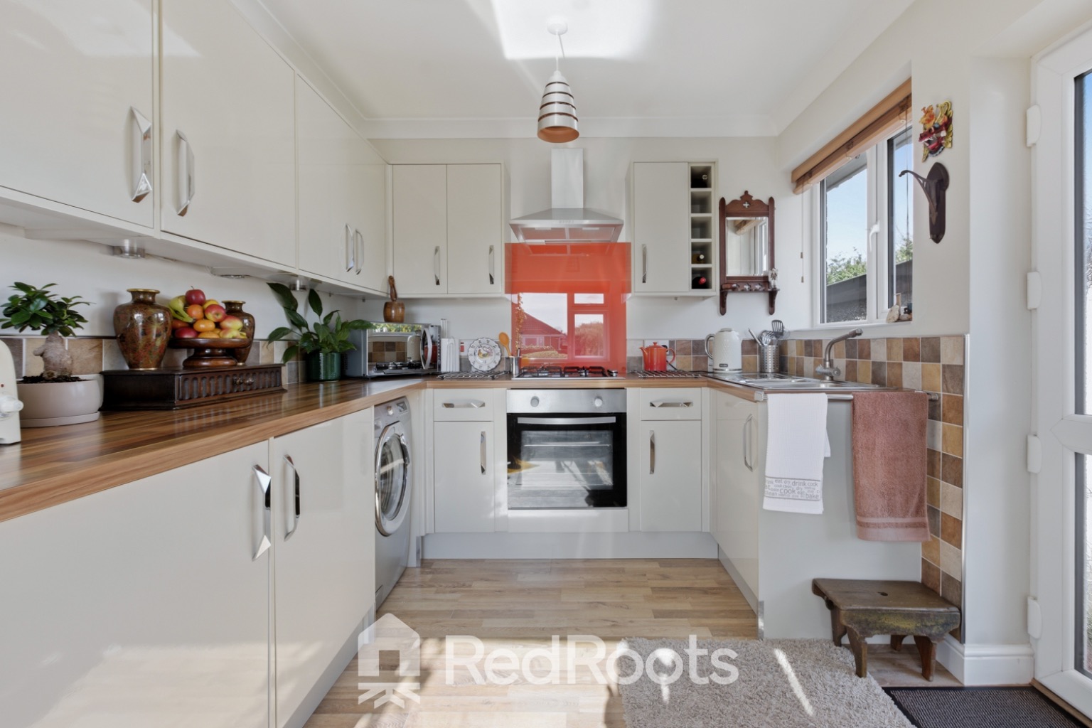 2 bed semi-detached bungalow for sale in Thorpe Audlin, Pontefract, West Yorkshire, WF8  - Property Image 5