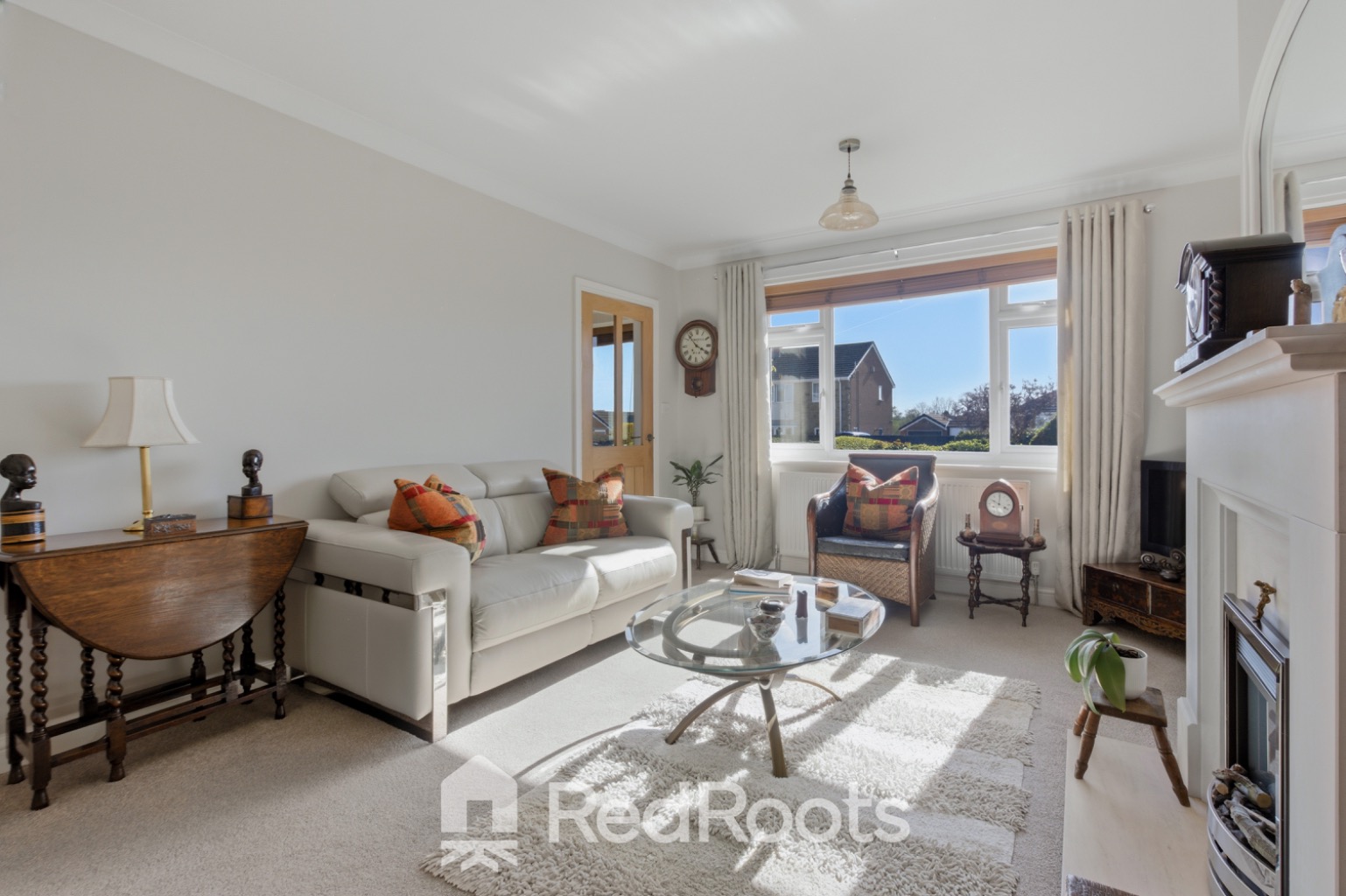 2 bed semi-detached bungalow for sale in Thorpe Audlin, Pontefract, West Yorkshire, WF8  - Property Image 11