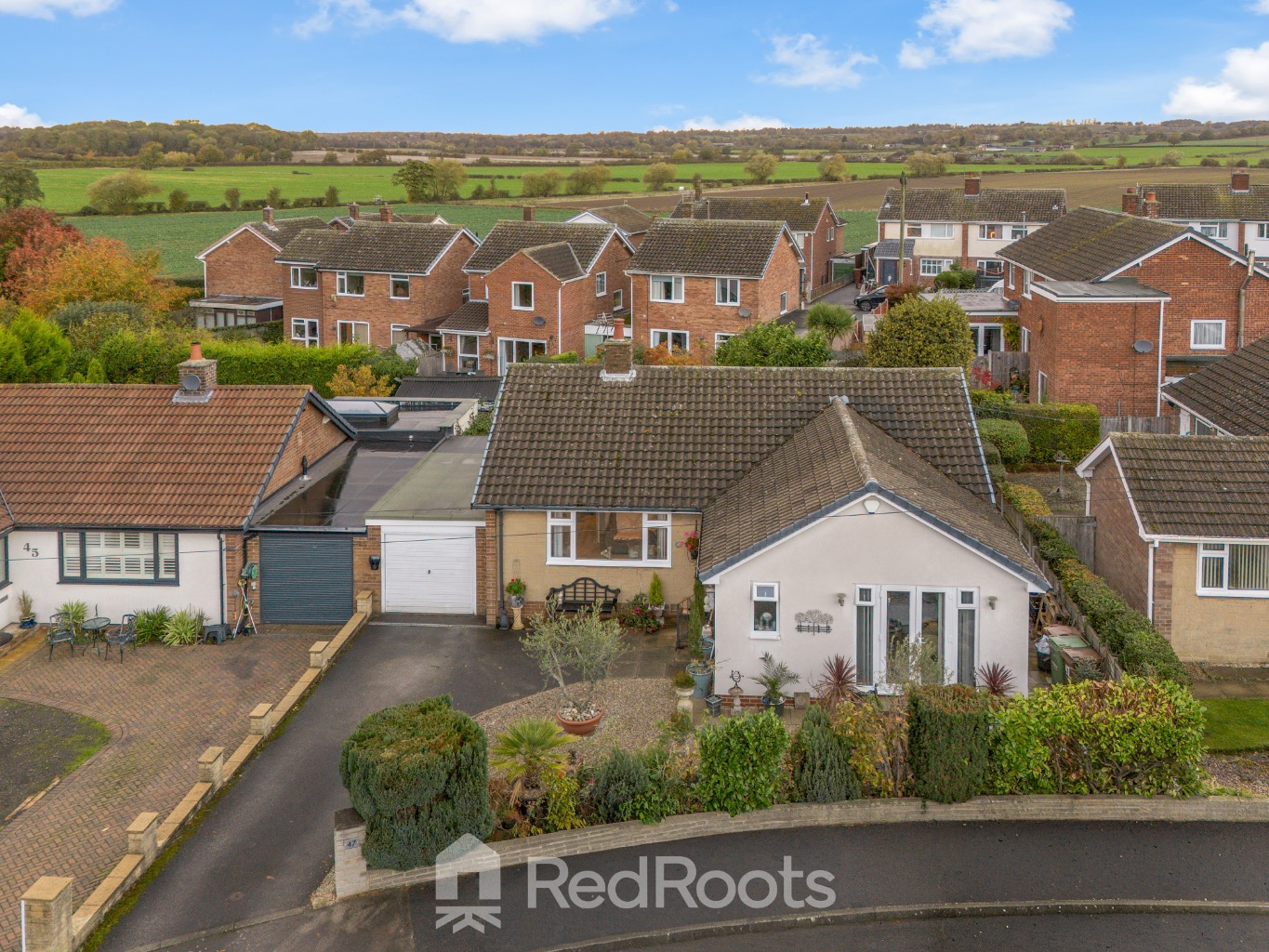 3 bed detached bungalow for sale in Thorpe Audlin, Pontefract, West Yorkshire, WF8  - Property Image 22