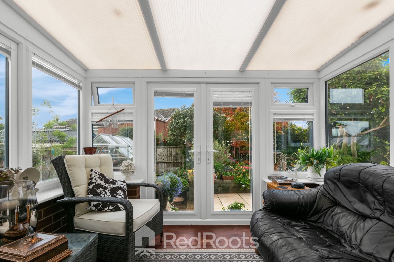 3 bed detached bungalow for sale in Thorpe Audlin, Pontefract, West Yorkshire, WF8  - Property Image 12