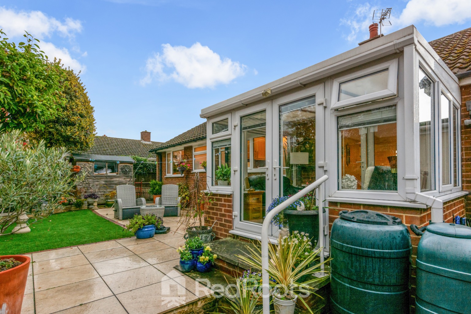 3 bed detached bungalow for sale in Thorpe Audlin, Pontefract, West Yorkshire, WF8  - Property Image 17
