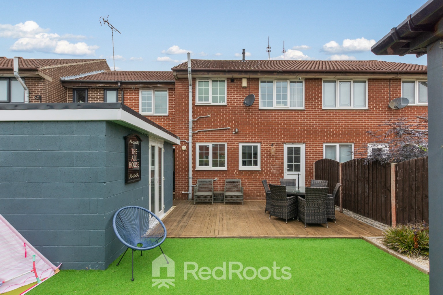 4 bed semi-detached house for sale in Landsdown Avenue, South Kirkby, Pontefract, West Yorkshire, WF9  - Property Image 2