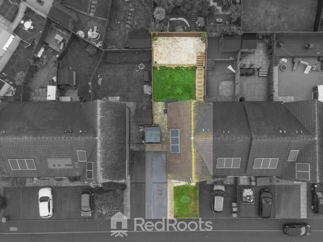 3 bed end of terrace house for sale in South Elmsall, Pontefract, West Yorkshire, WF9 - Property Image 3