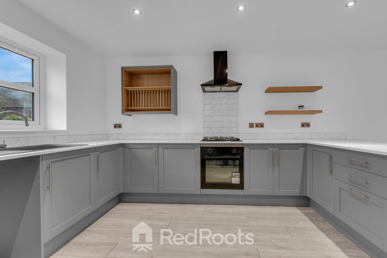 3 bed terraced house for sale in Doncaster Road, South Elmsall, Pontefract, West Yorkshire, WF9  - Property Image 7