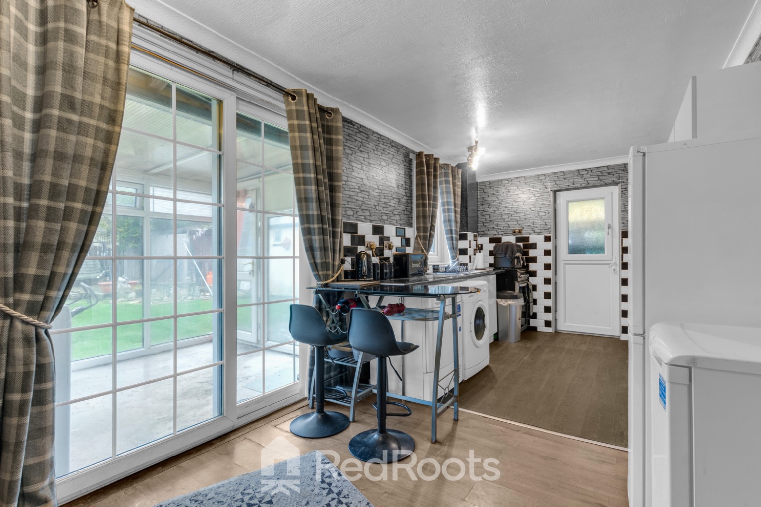 3 bed semi-detached house for sale in Moorshutt Road, Hemsworth, Pontefract, West Yorkshire, WF9  - Property Image 5