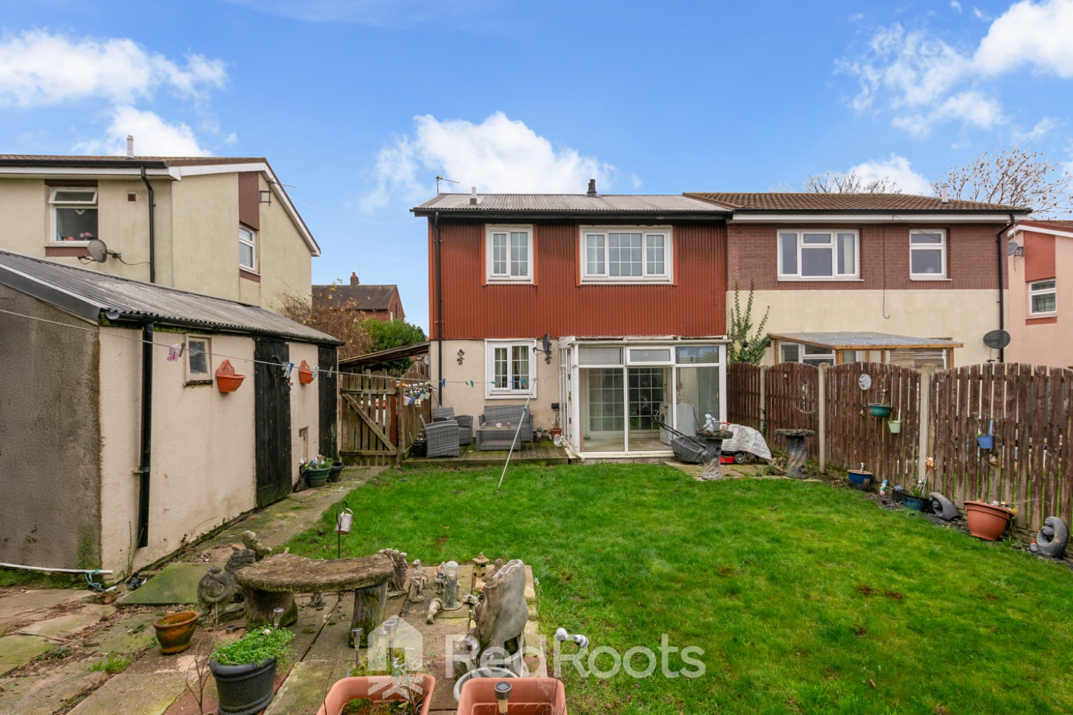 3 bed semi-detached house for sale in Moorshutt Road, Hemsworth, Pontefract, West Yorkshire, WF9  - Property Image 16