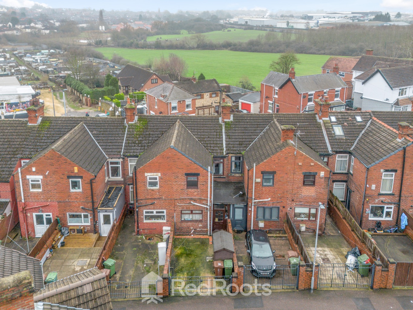 2 bed terraced house for sale in Moorthorpe, South Elmsall, Pontefract, West Yorkshire, WF9  - Property Image 17