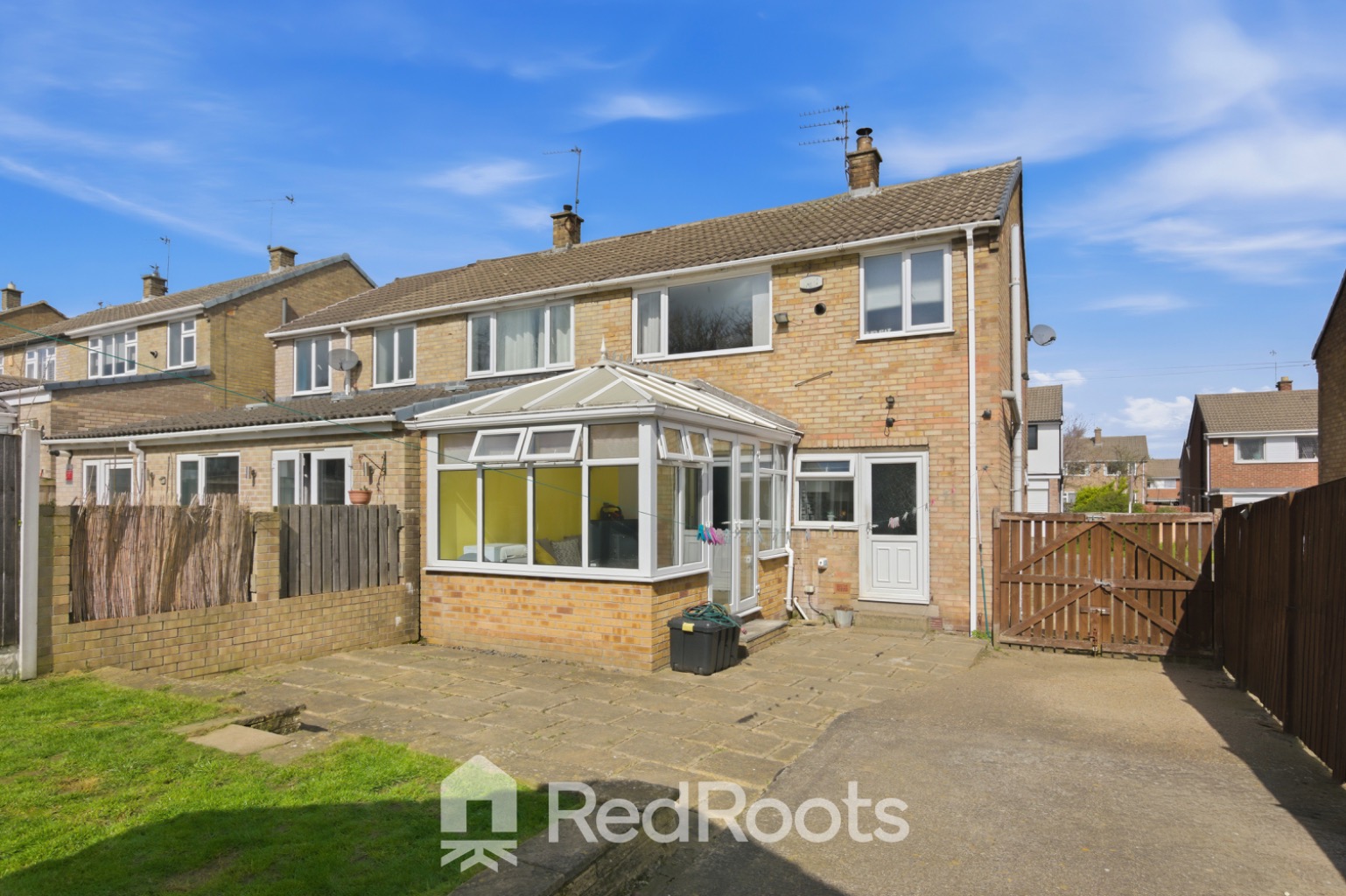 3 bed semi-detached house for sale in Brierley Crescent, South Kirkby, Pontefract, West Yorkshire, WF9  - Property Image 18