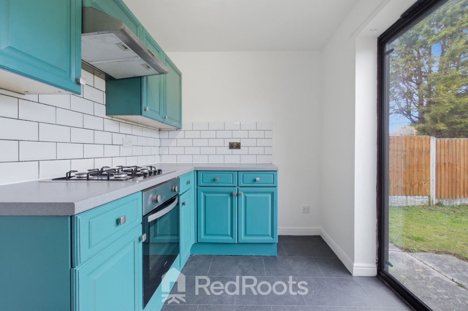 2 bed semi-detached house to rent in Grace Road, Edlington, Doncaster, South Yorkshire, DN12  - Property Image 9