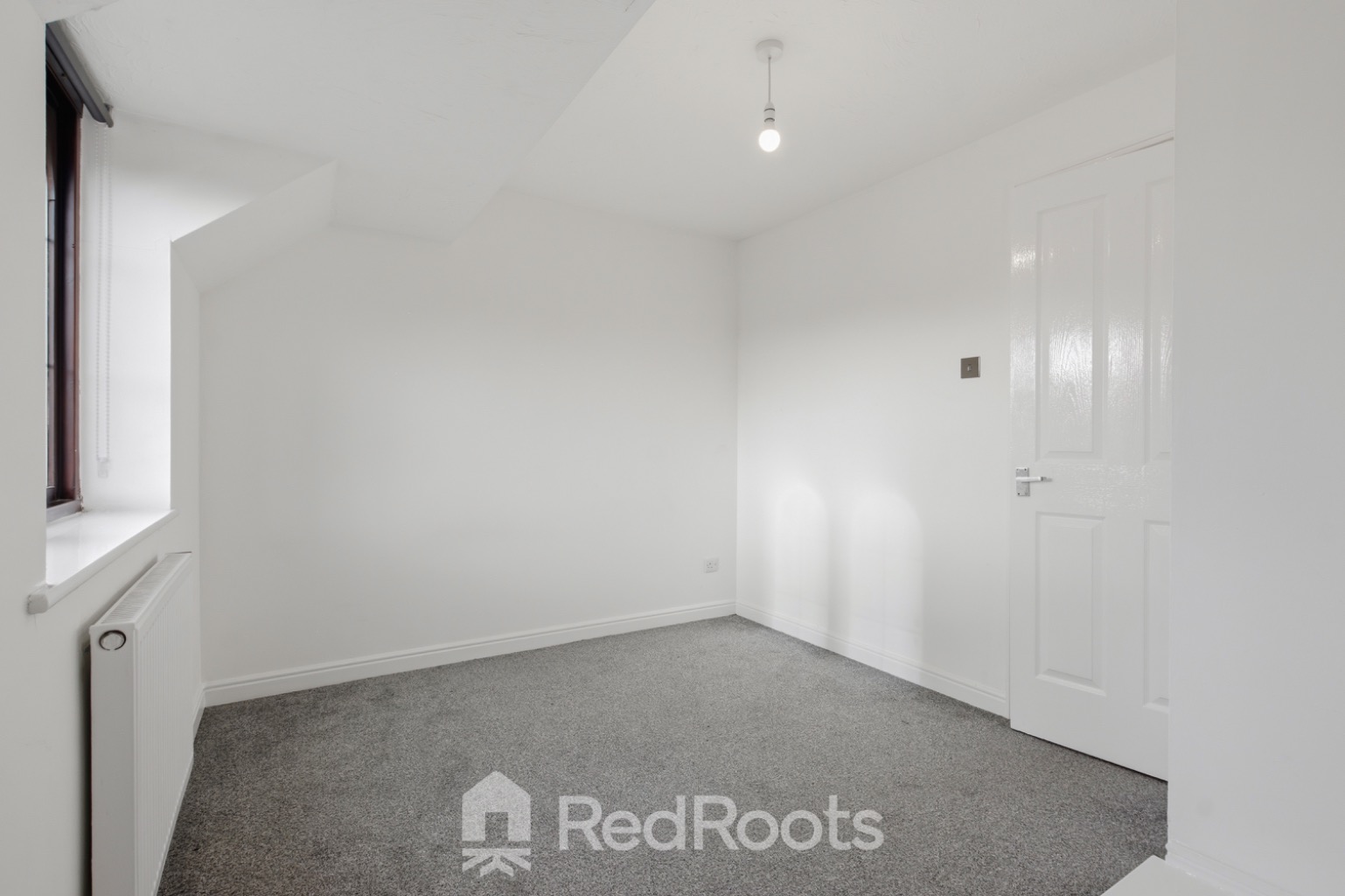 2 bed semi-detached house to rent in Grace Road, Edlington, Doncaster, South Yorkshire, DN12  - Property Image 12