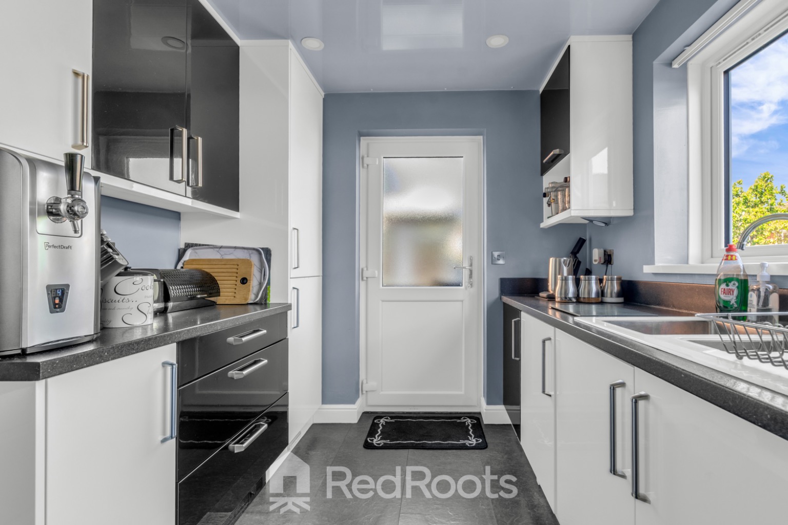 4 bed detached house for sale in Bluebell Way, Upton, WF9  - Property Image 9
