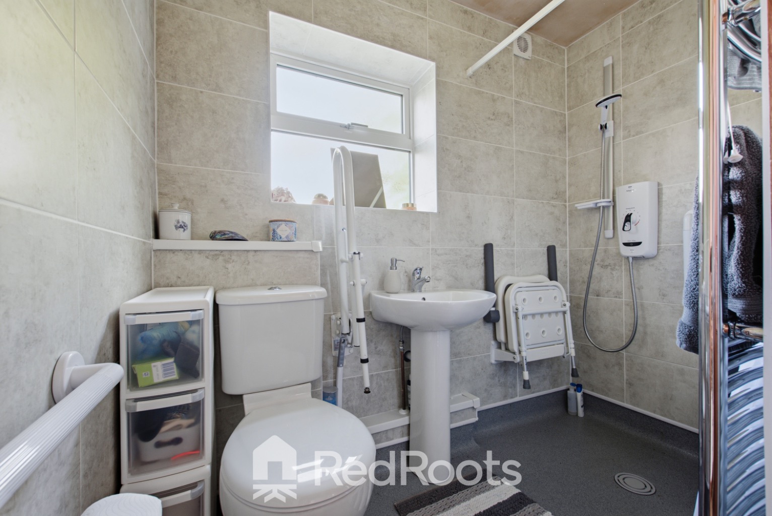 3 bed semi-detached house for sale in South Kirkby, Pontefract, West Yorkshire, WF9 - Property Image 8