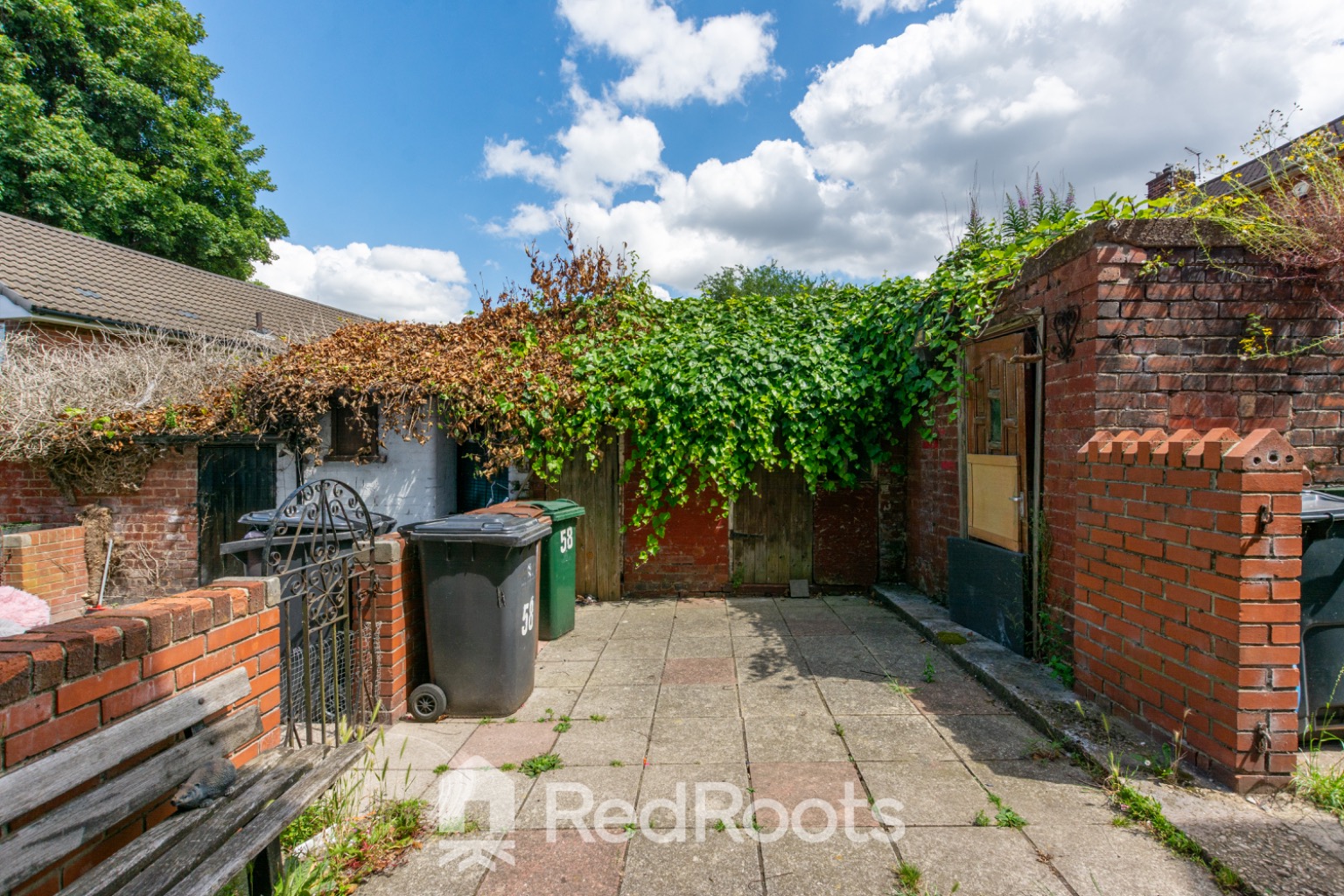 2 bed end of terrace house for sale in Barnsley, South Yorkshire, S70  - Property Image 17