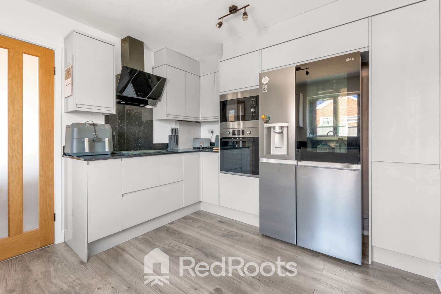 2 bed detached bungalow for sale in Clayton Holt, South Kirkby, WF9  - Property Image 6