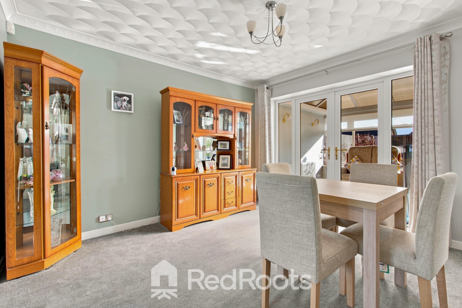 3 bed semi-detached bungalow for sale in South Elmsall, Pontefract, West Yorkshire, WF9  - Property Image 9