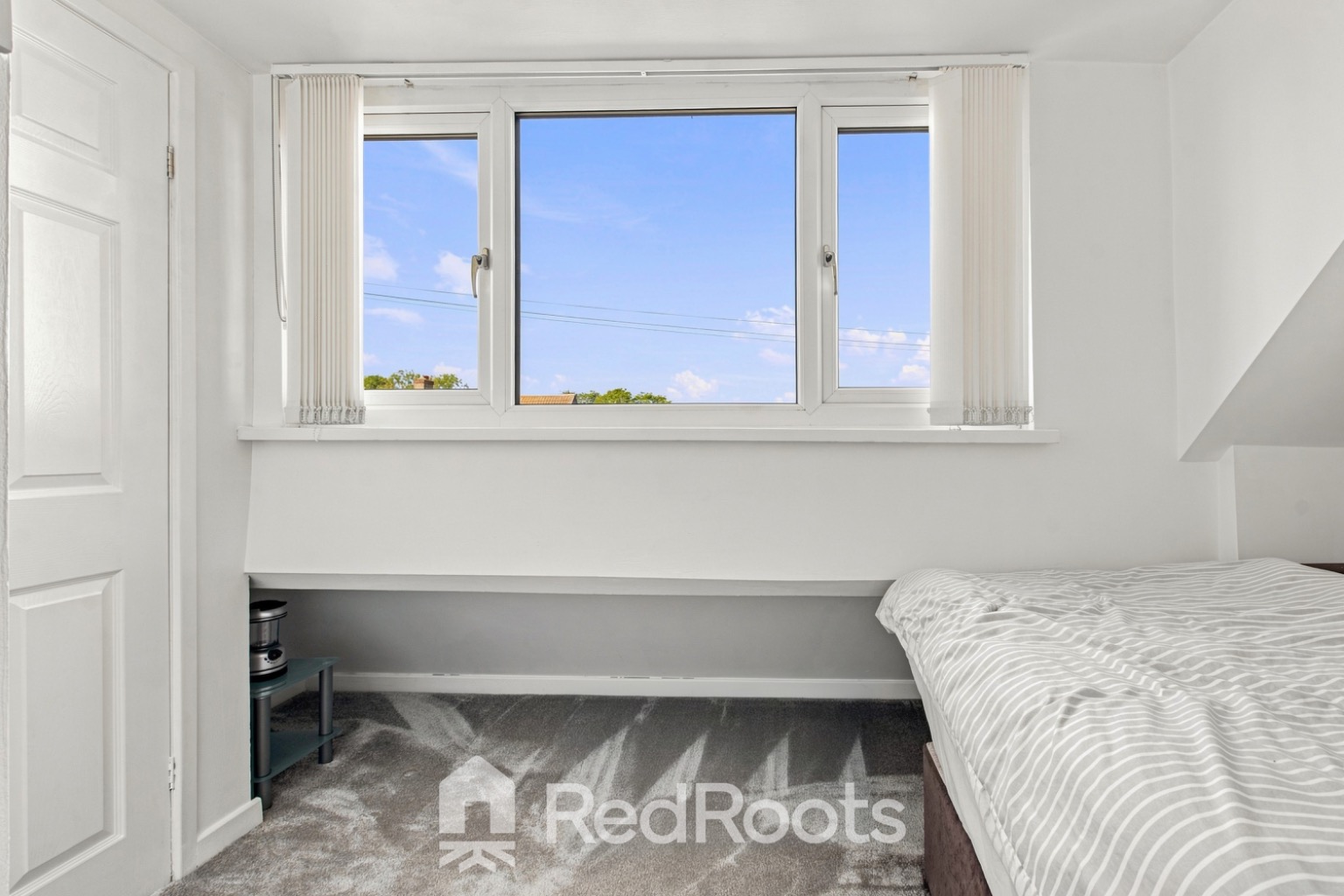 3 bed semi-detached bungalow for sale in South Elmsall, Pontefract, West Yorkshire, WF9  - Property Image 22