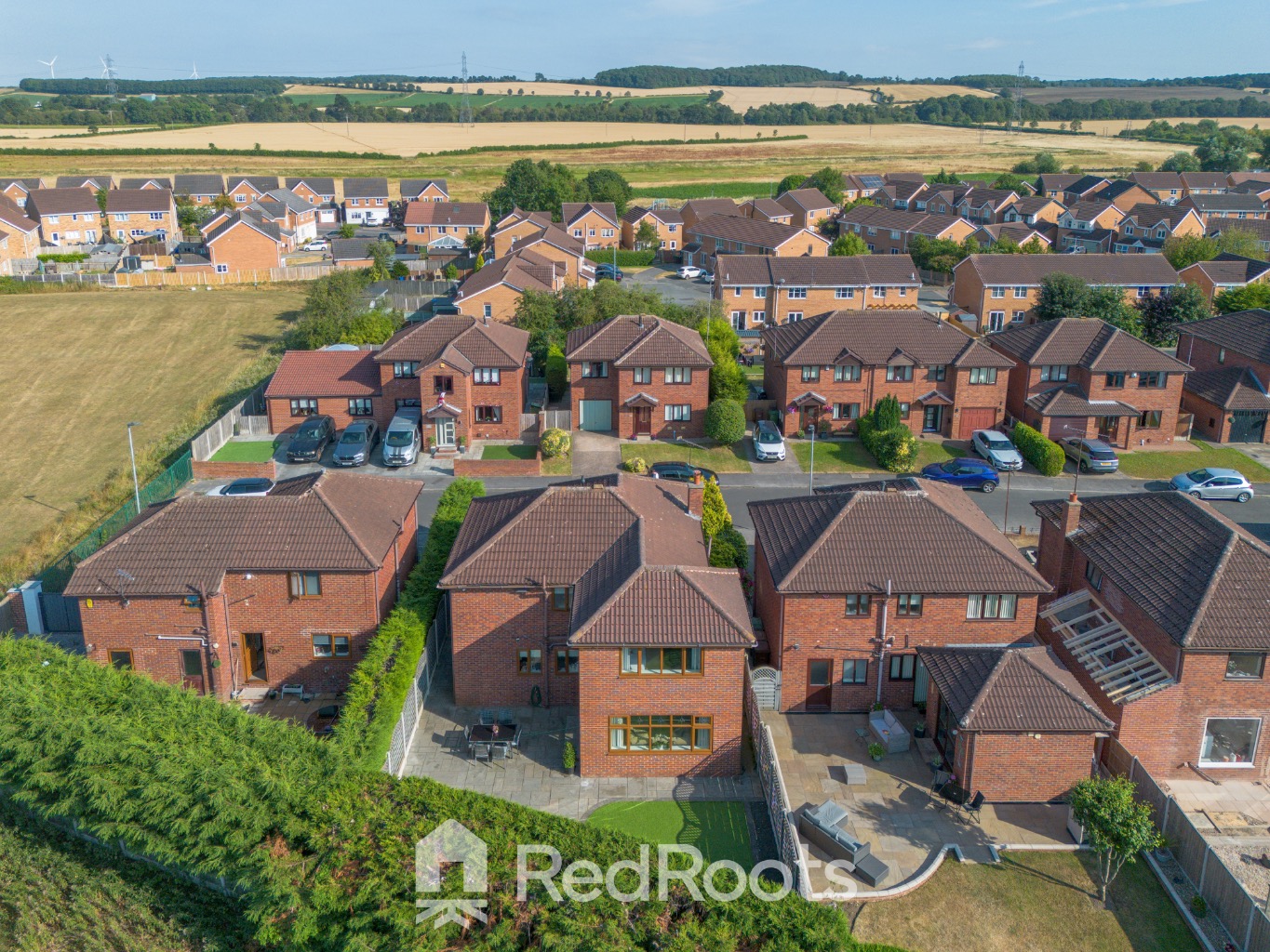 4 bed detached house for sale in South Elmsall, Pontefract, West Yorkshire, WF9  - Property Image 33