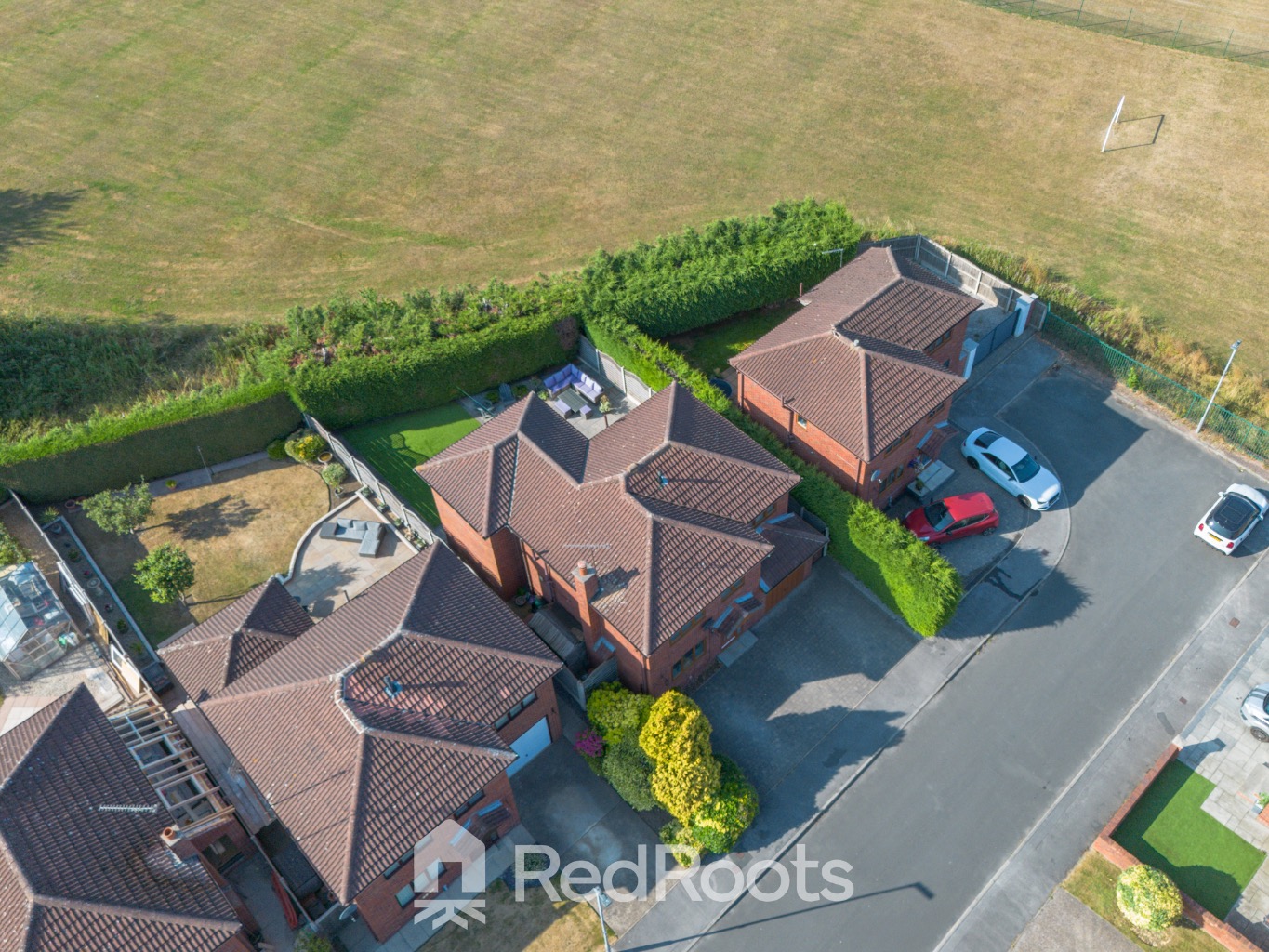 4 bed detached house for sale in South Elmsall, Pontefract, West Yorkshire, WF9  - Property Image 34