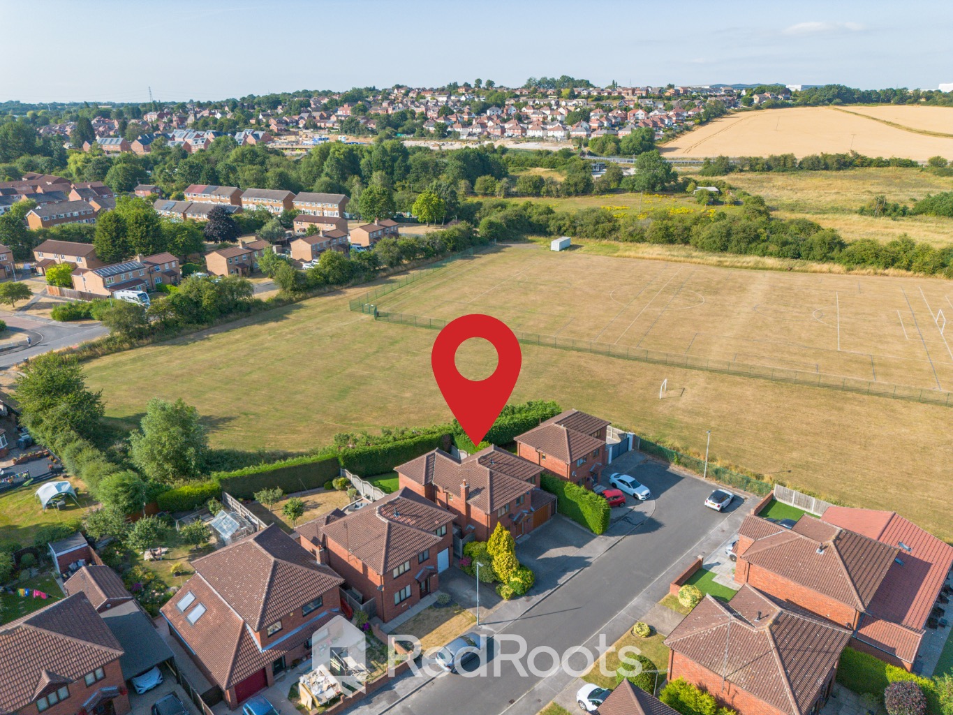 4 bed detached house for sale in South Elmsall, Pontefract, West Yorkshire, WF9  - Property Image 3