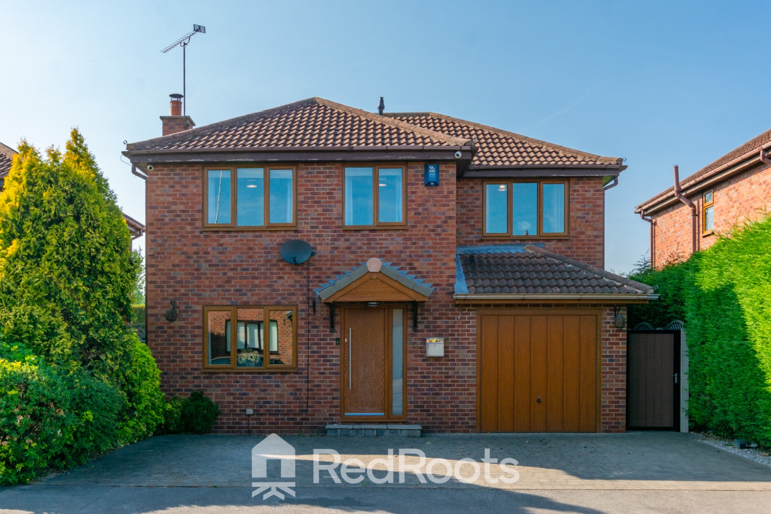 4 bed detached house for sale in South Elmsall, Pontefract, West Yorkshire, WF9  - Property Image 35