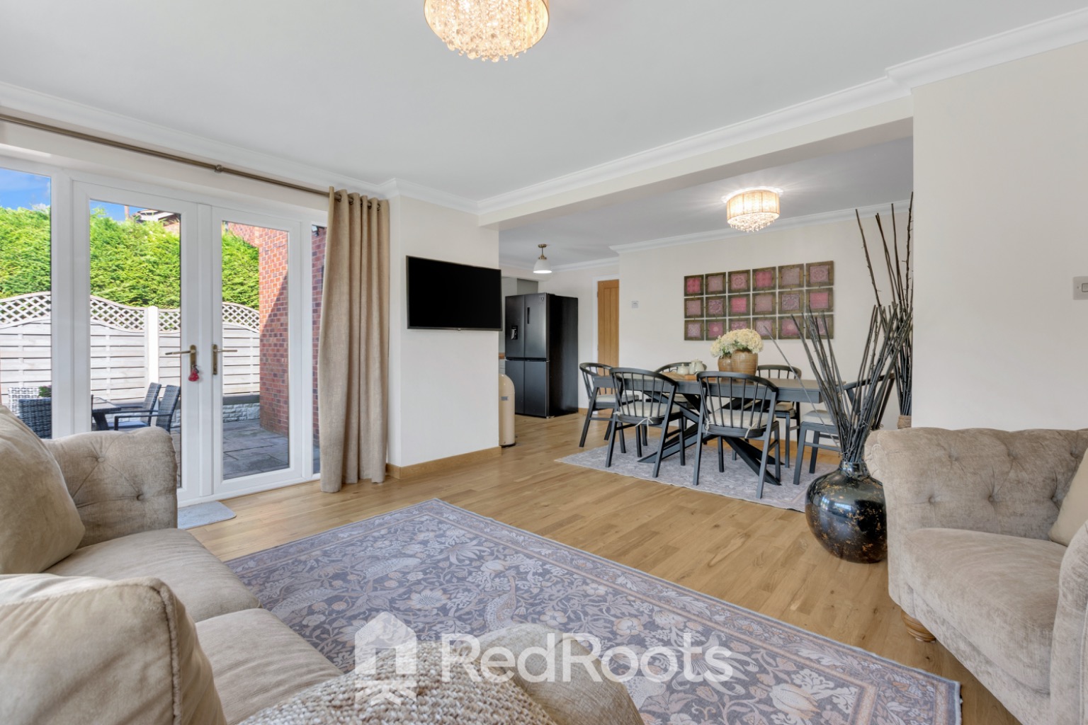 4 bed detached house for sale in South Elmsall, Pontefract, West Yorkshire, WF9  - Property Image 5
