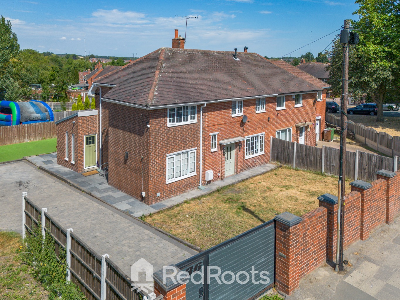 4 bed semi-detached house for sale in South Elmsall, Pontefract, West Yorkshire, WF9  - Property Image 31