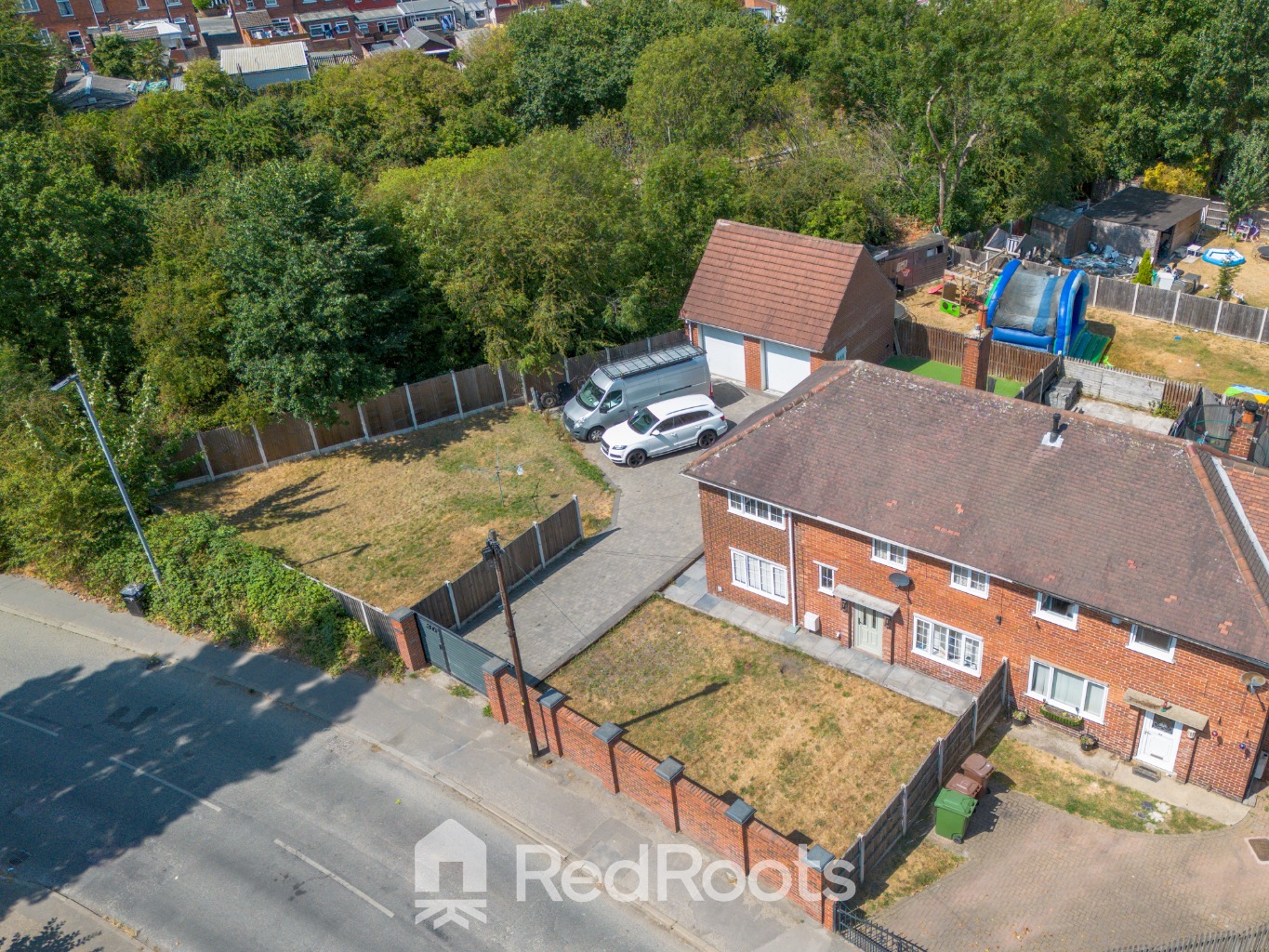 4 bed semi-detached house for sale in South Elmsall, Pontefract, West Yorkshire, WF9  - Property Image 26