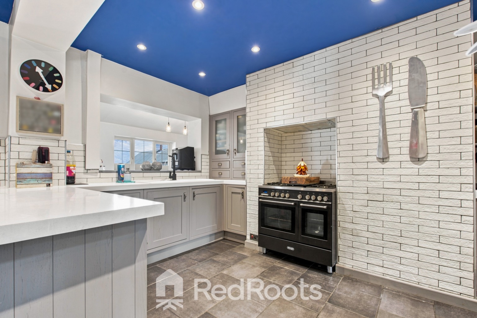 4 bed semi-detached house for sale in South Elmsall, Pontefract, West Yorkshire, WF9  - Property Image 5