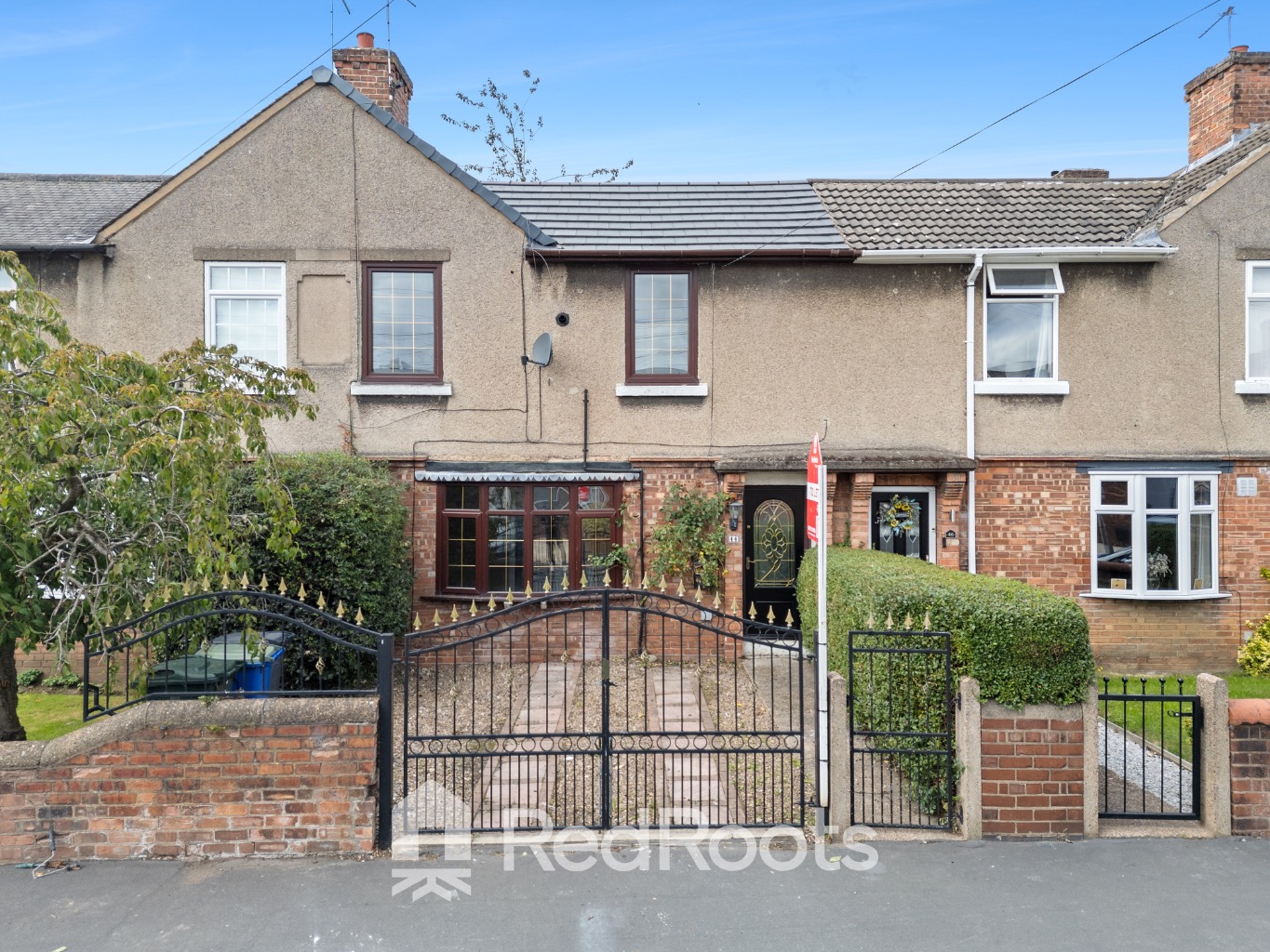 3 bed terraced house to rent in Carcroft, Doncaster, South Yorkshire, DN6  - Property Image 2